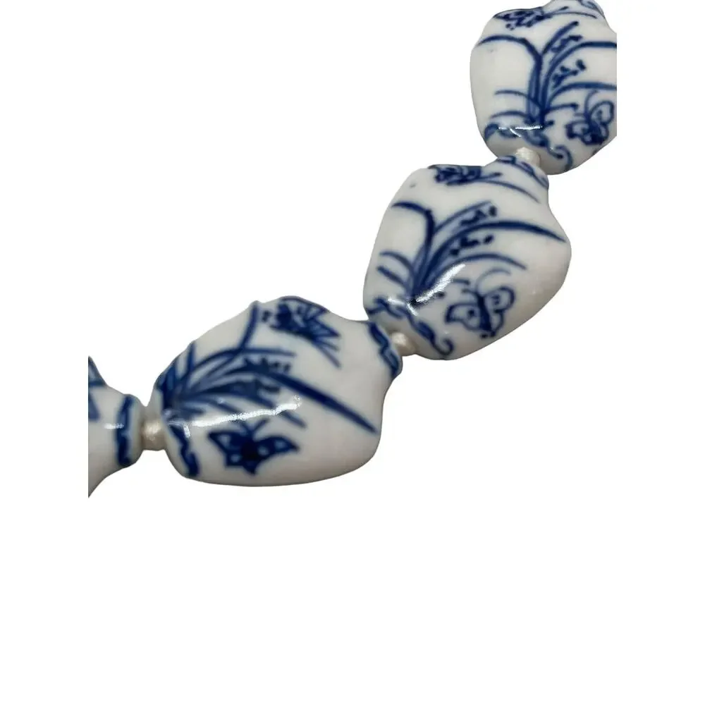 Vintage Chinese Export Beaded Porcelain Necklace Knotted Blue White
